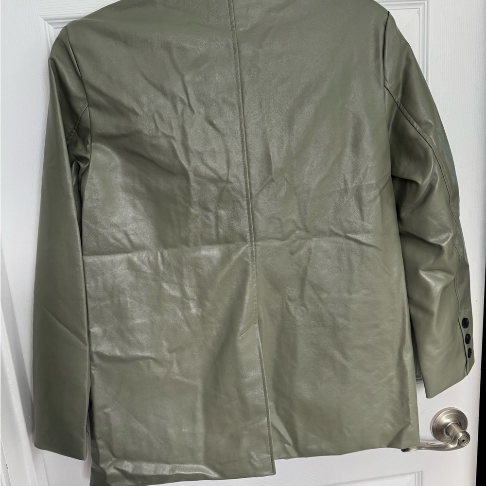 Pink diamond green blazer -pleather NWT - Picture 3 of 6
